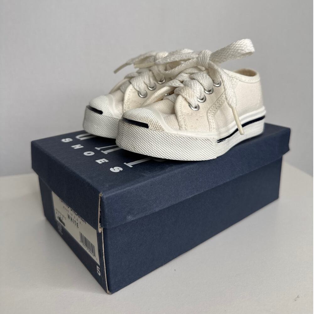 90s GAP Kids White Canvas Sneakers Made USA Size 5 Minimalist Classic - Picture 2 of 12